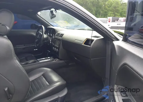 2010 Dodge Challenger R/T из США, поврежденный, VIN 2B3CJ5DT2AH110655